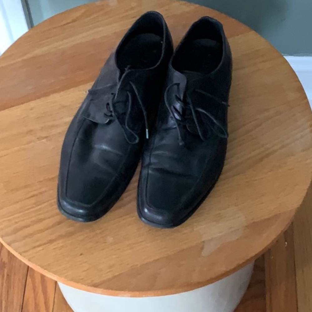 Black Aldo dress shoes